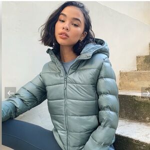 TNA Women's Puffer Jacket in Metallic Gray